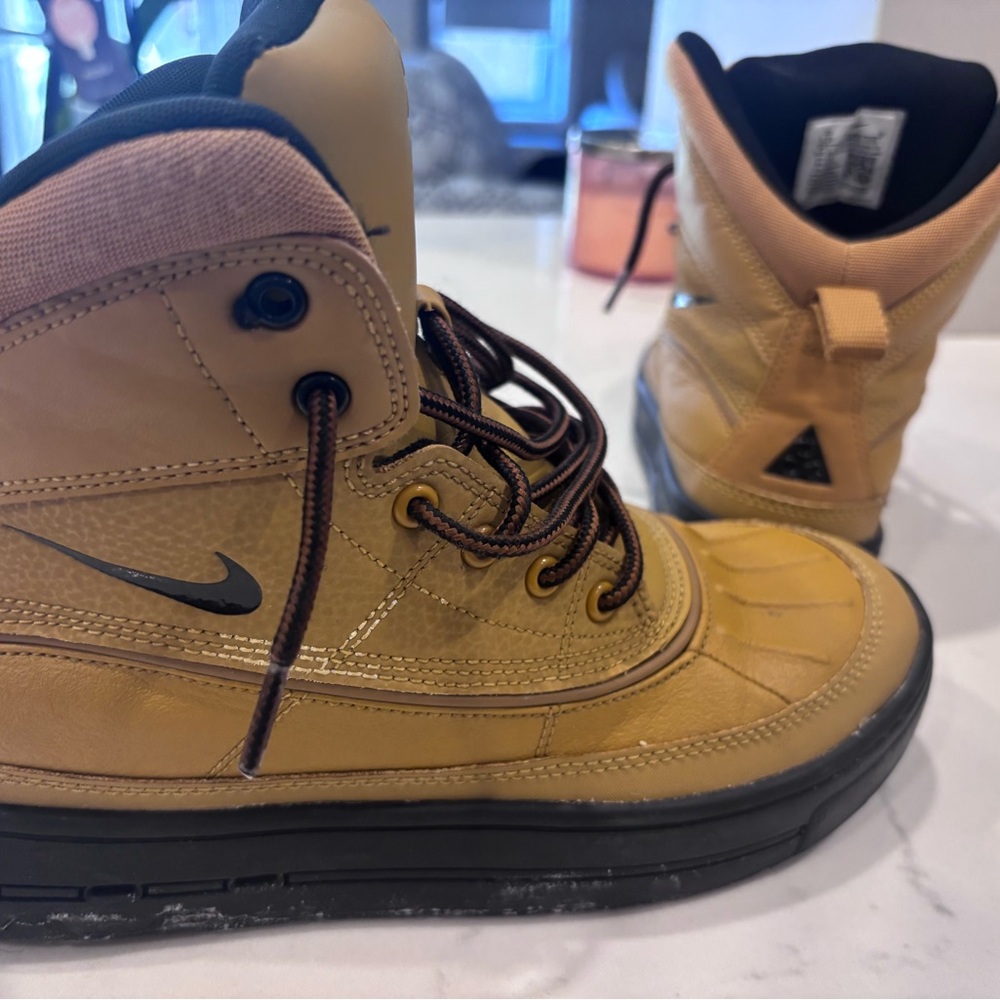 Nike Woodside 2 Boot - Youth 5